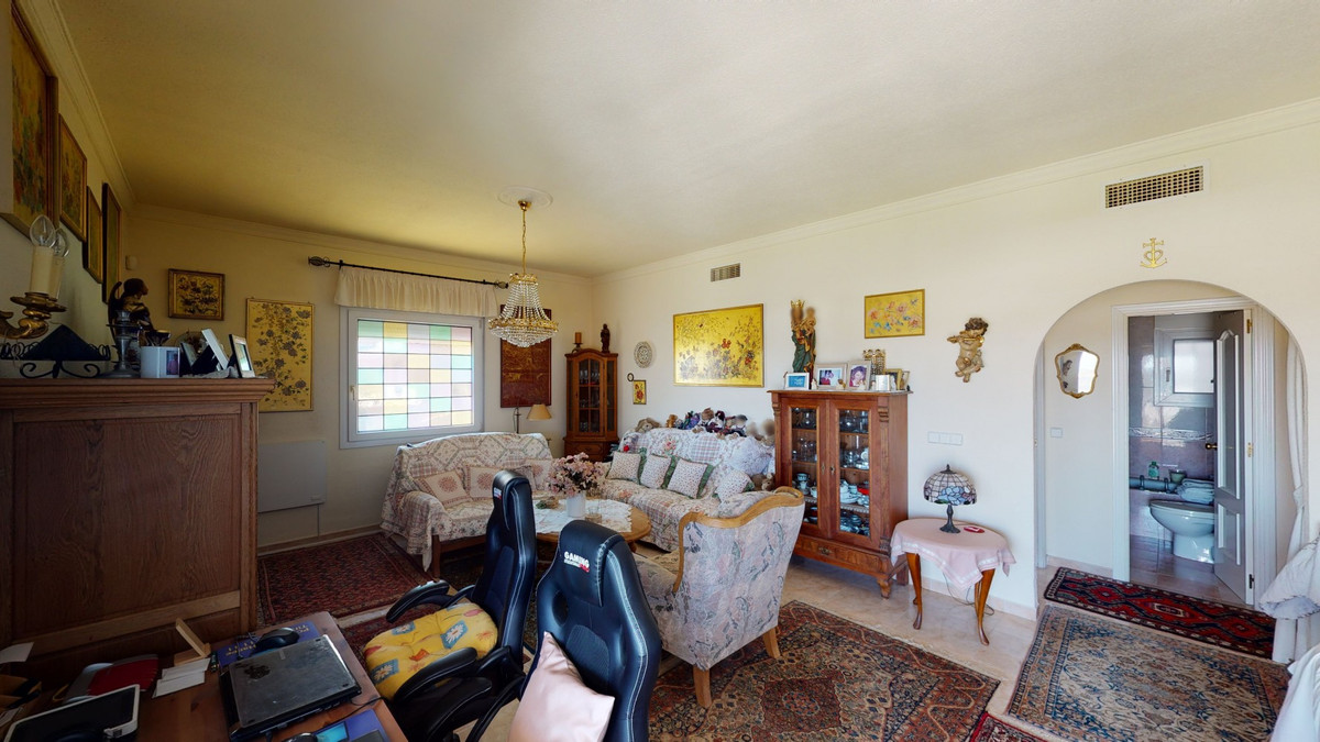 Se vende Villa - Chalet de 3 dormitorios en Costa Del Sol East, Málaga, España