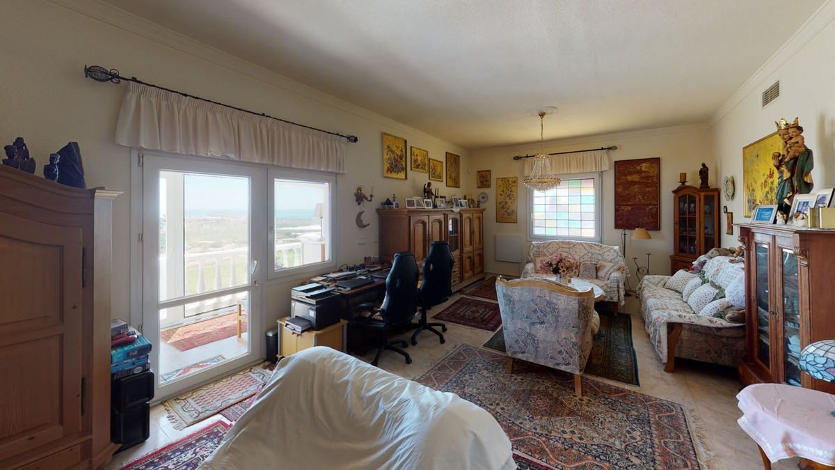 Se vende Villa - Chalet de 3 dormitorios en Costa Del Sol East, Málaga, España