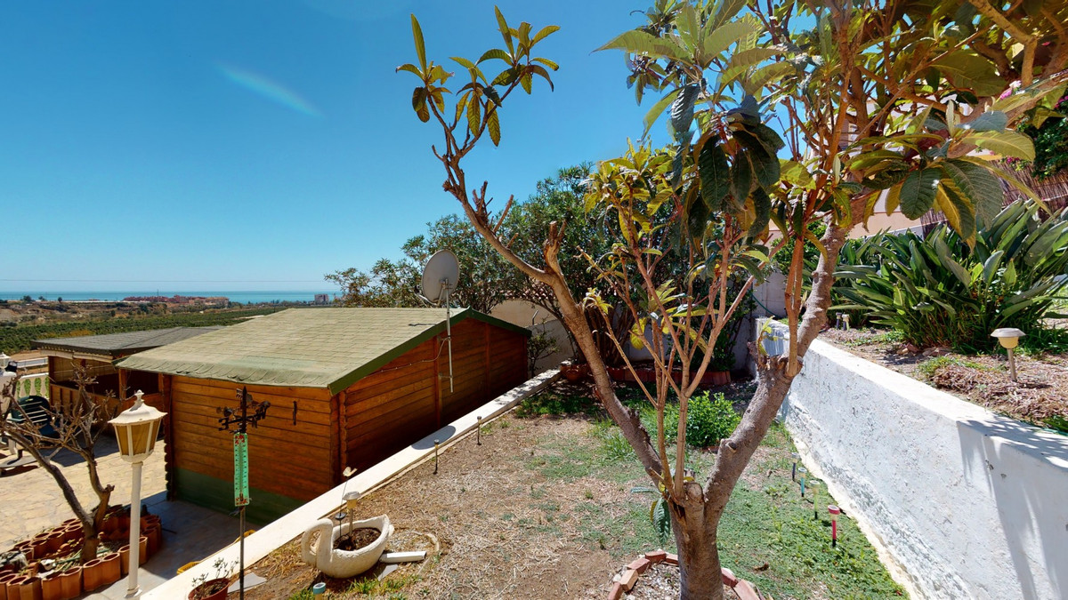 Se vende Villa - Chalet de 3 dormitorios en Costa Del Sol East, Málaga, España