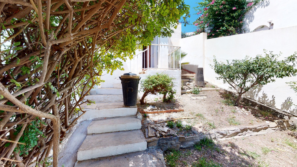 Se vende Villa - Chalet de 3 dormitorios en Costa Del Sol East, Málaga, España