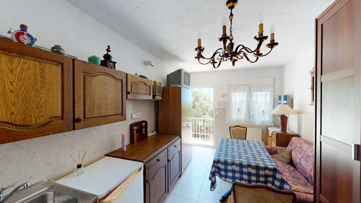 Se vende Villa - Chalet de 3 dormitorios en Costa Del Sol East, Málaga, España