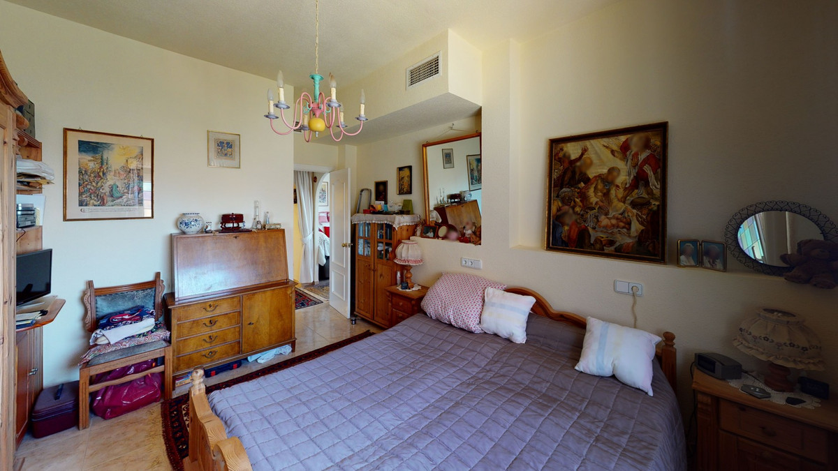 Se vende Villa - Chalet de 3 dormitorios en Costa Del Sol East, Málaga, España