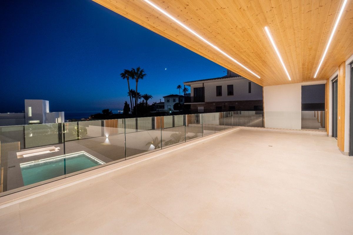 4 Bed Townhouse for sale in La Capellania Costa Del Sol, Málaga, Spain