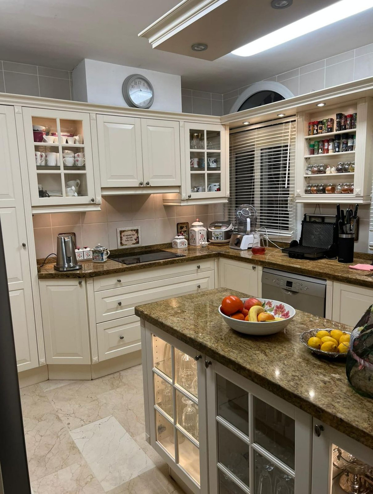 10 Bed Townhouse for sale in Riviera Del Sol Costa Del Sol, Málaga, Spain