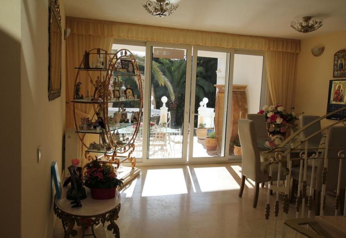10 Bed Townhouse for sale in Riviera Del Sol Costa Del Sol, Málaga, Spain