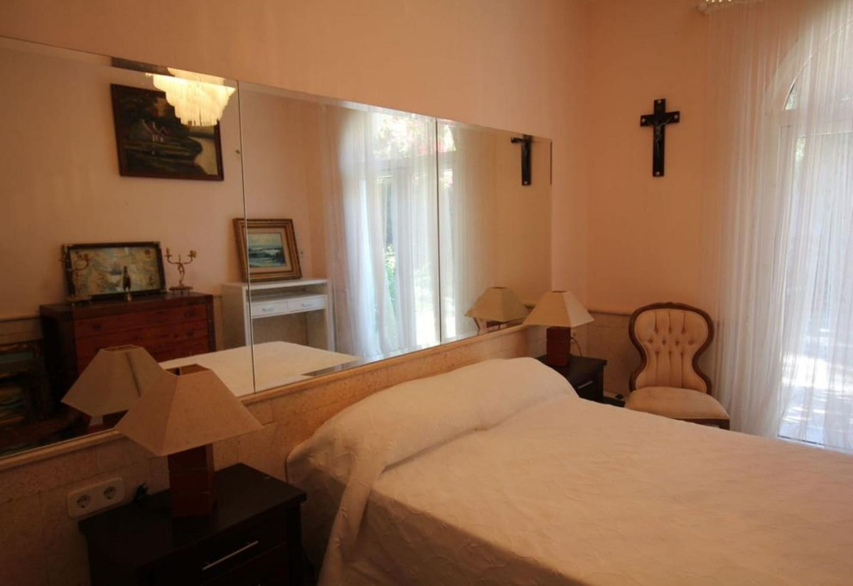 10 Bed Townhouse for sale in Riviera Del Sol Costa Del Sol, Málaga, Spain