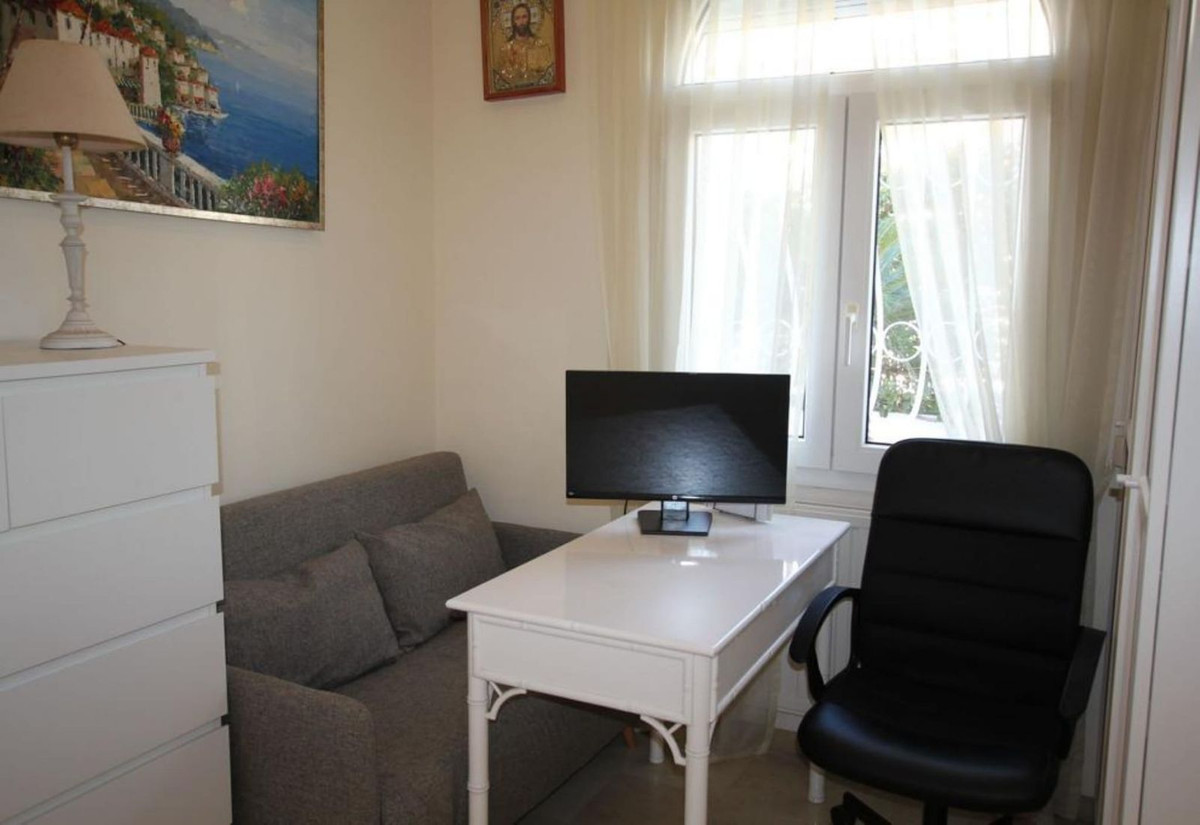 10 Bed Townhouse for sale in Riviera Del Sol Costa Del Sol, Málaga, Spain