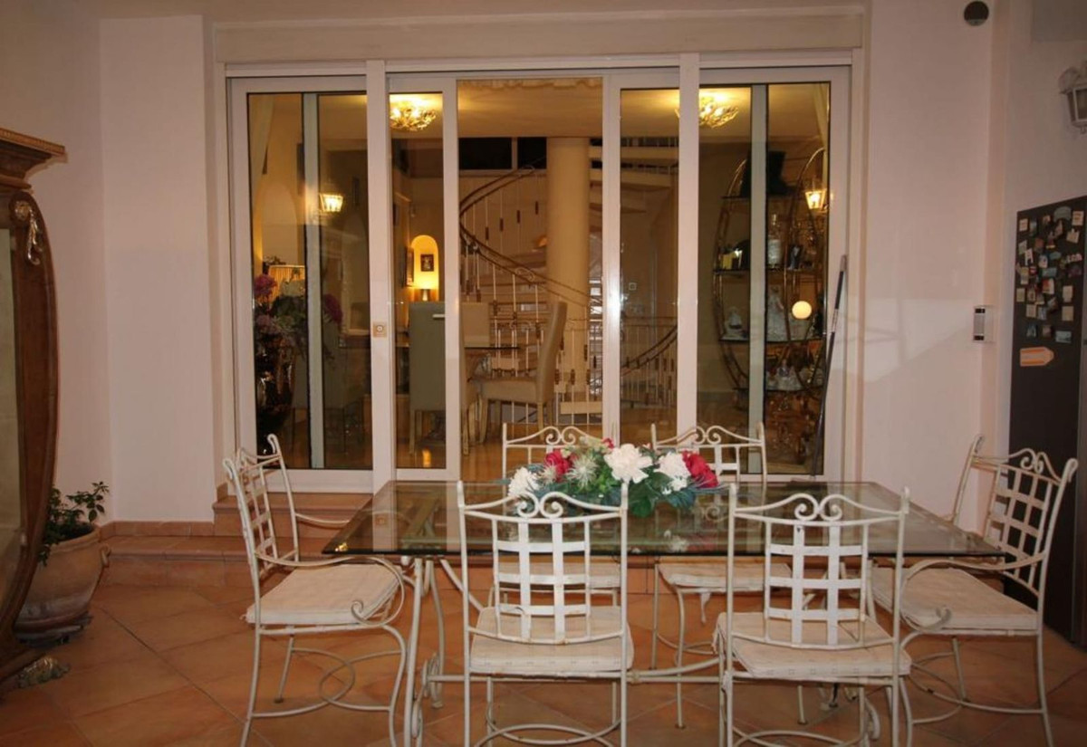 10 Bed Townhouse for sale in Riviera Del Sol Costa Del Sol, Málaga, Spain