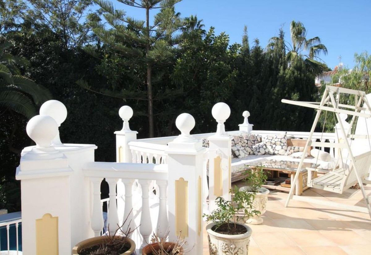 10 Bed Townhouse for sale in Riviera Del Sol Costa Del Sol, Málaga, Spain