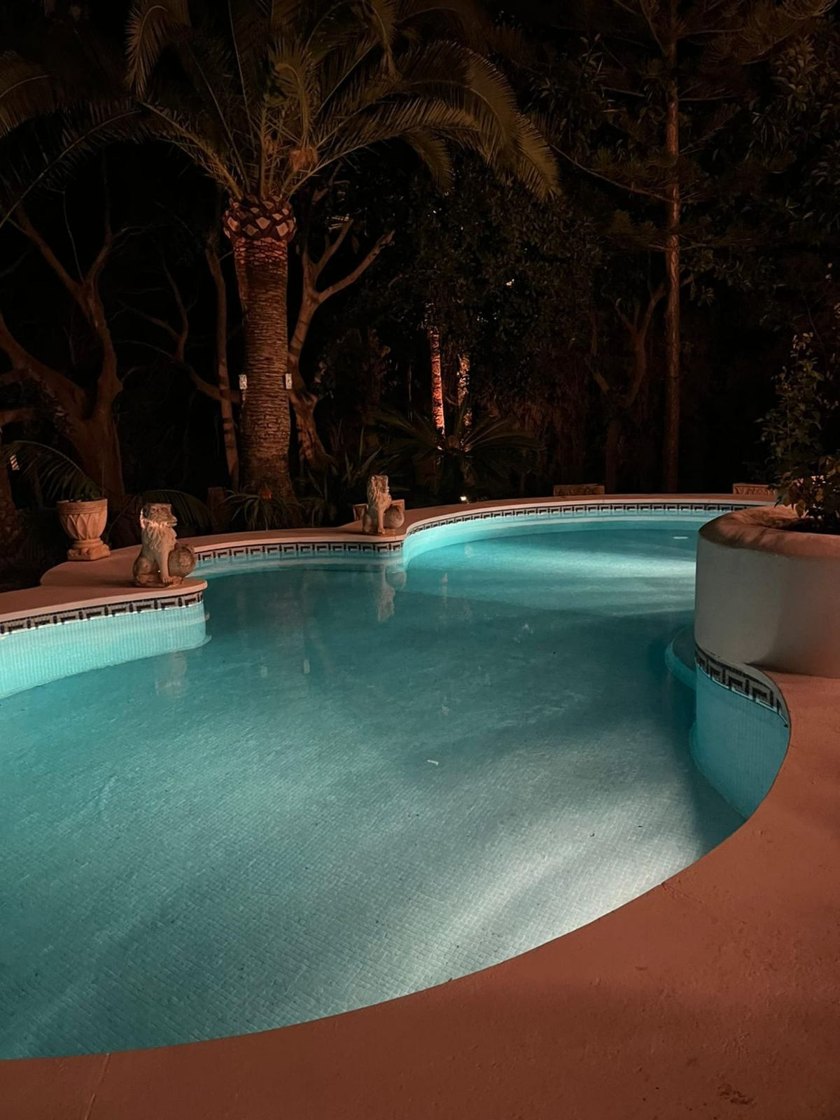 10 Bed Townhouse for sale in Riviera Del Sol Costa Del Sol, Málaga, Spain