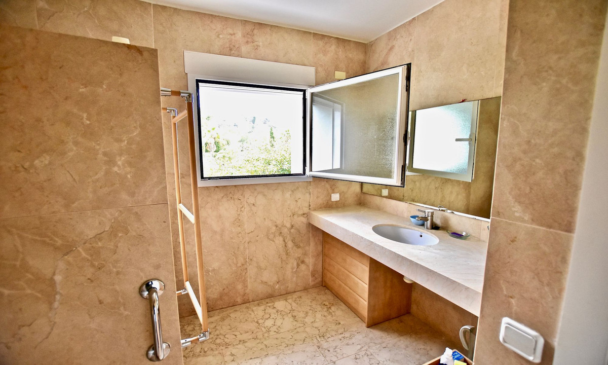6 Bed Townhouse for sale in Javea Costa Blanca, Alicante, Spain