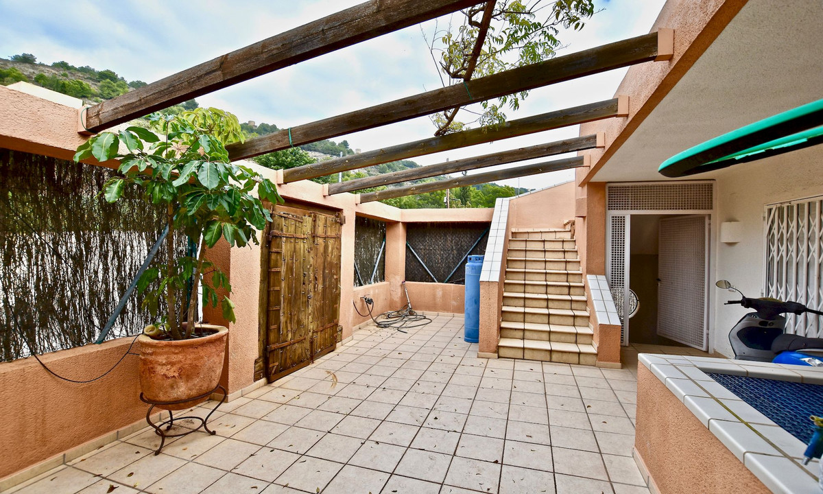 6 Bed Townhouse for sale in Javea Costa Blanca, Alicante, Spain
