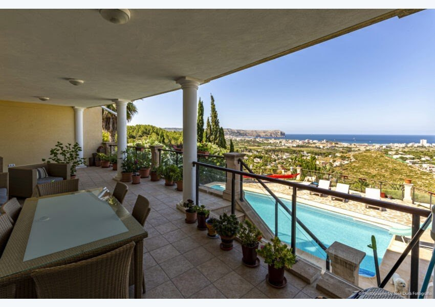 8 Bed Townhouse for sale in Javea Costa Blanca, Alicante, Spain