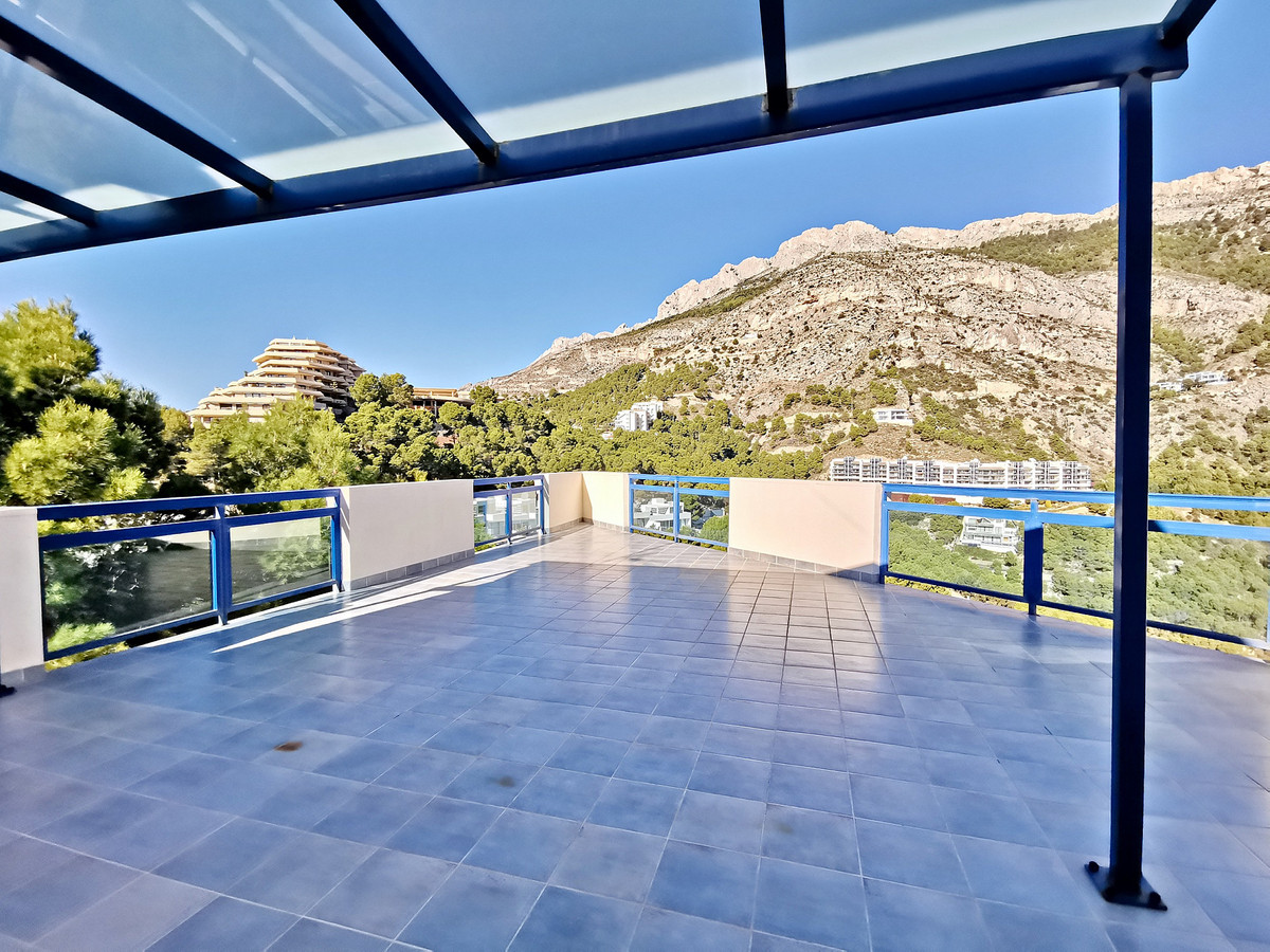 4 Bed Townhouse for sale in Altea Costa Blanca, Alicante, Spain