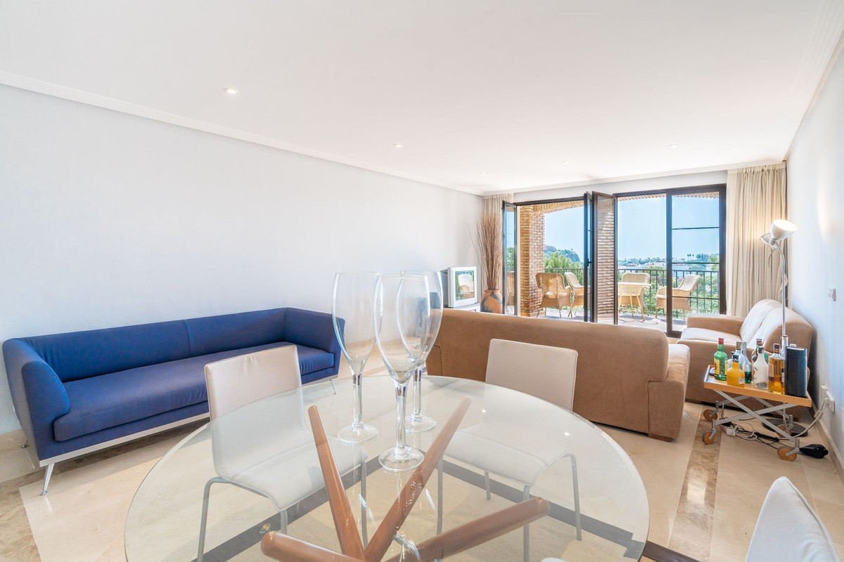 3 Bed Apartment for sale in Los Arqueros Costa Del Sol, Málaga, Spain