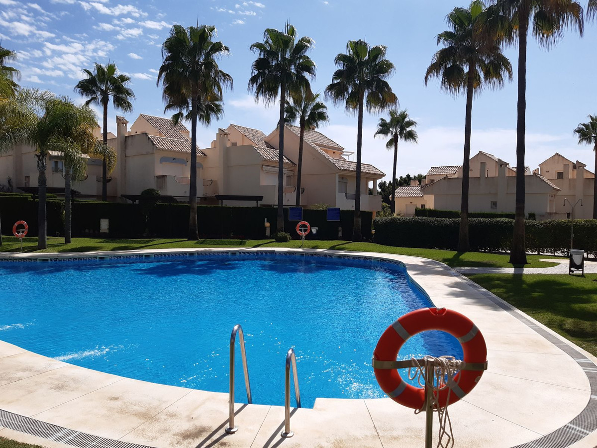 3 Bed Townhouse for sale in Las Chapas Costa Del Sol, Málaga, Spain