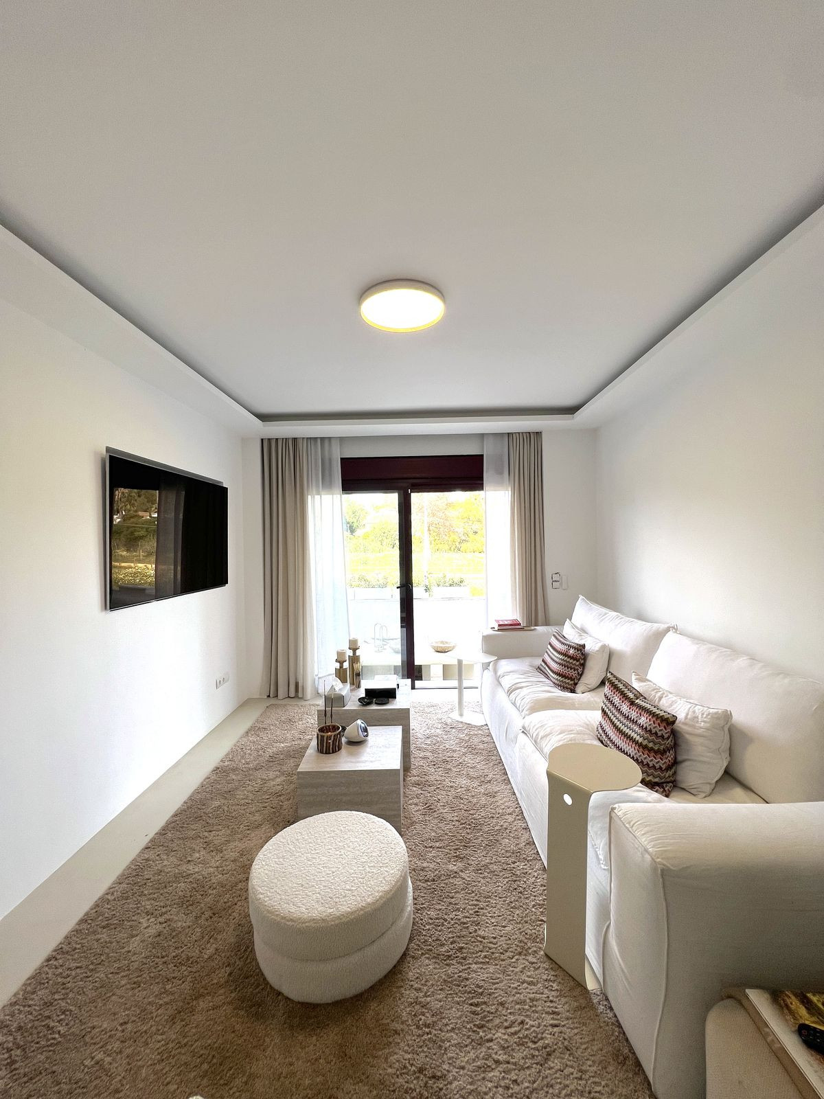 3 Bed Apartment for sale in Nueva Andalucía Costa Del Sol, Málaga, Spain