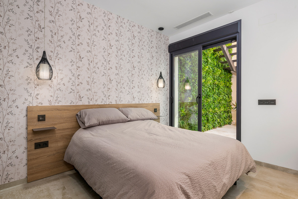 5 Bed Townhouse for sale in Ciudad Quesada Costa Blanca, Alicante, Spain