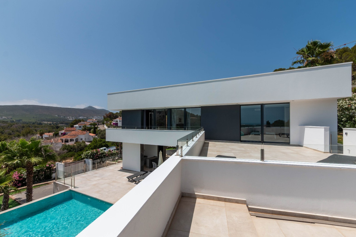 3 Bed Townhouse for sale in Javea Costa Blanca, Alicante, Spain