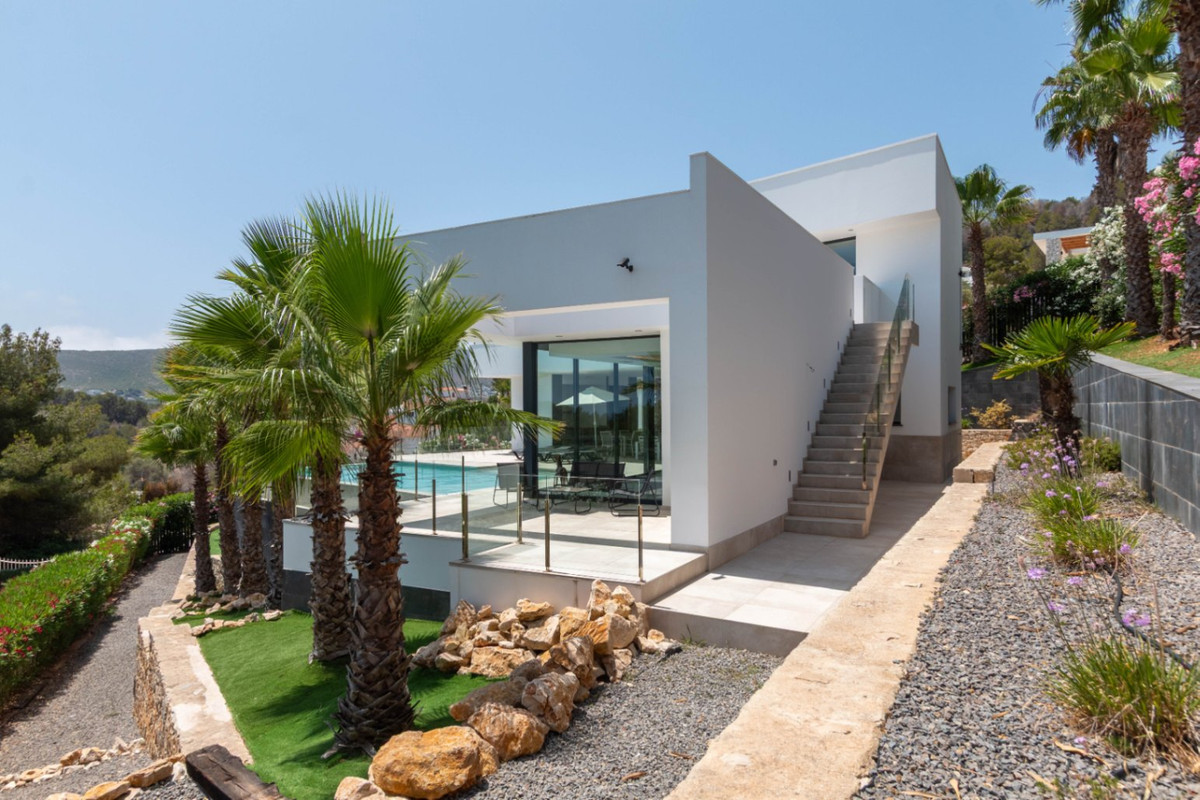 3 Bed Townhouse for sale in Javea Costa Blanca, Alicante, Spain
