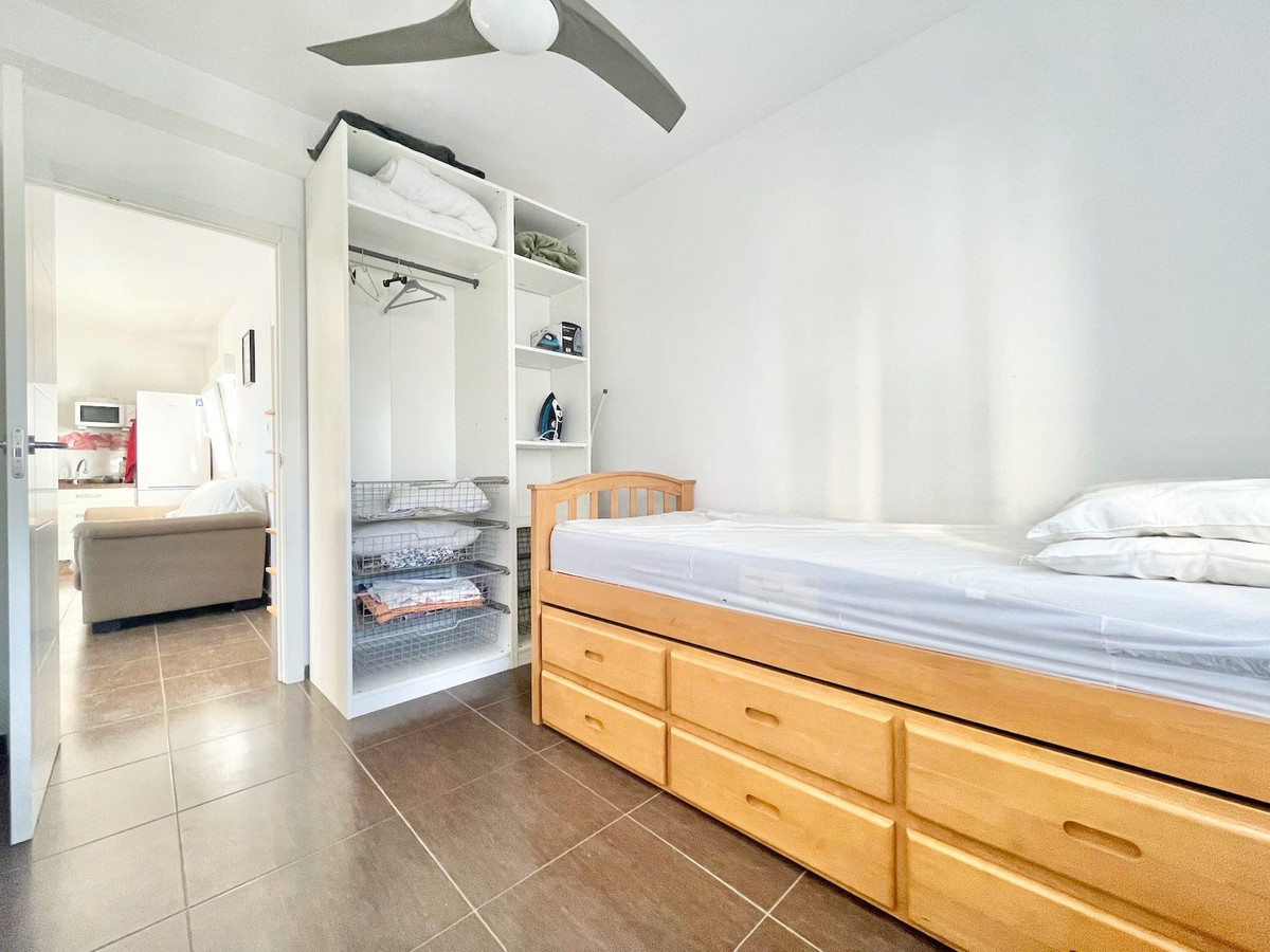 5 Bed Townhouse for sale in Fuengirola Costa Del Sol, Málaga, Spain