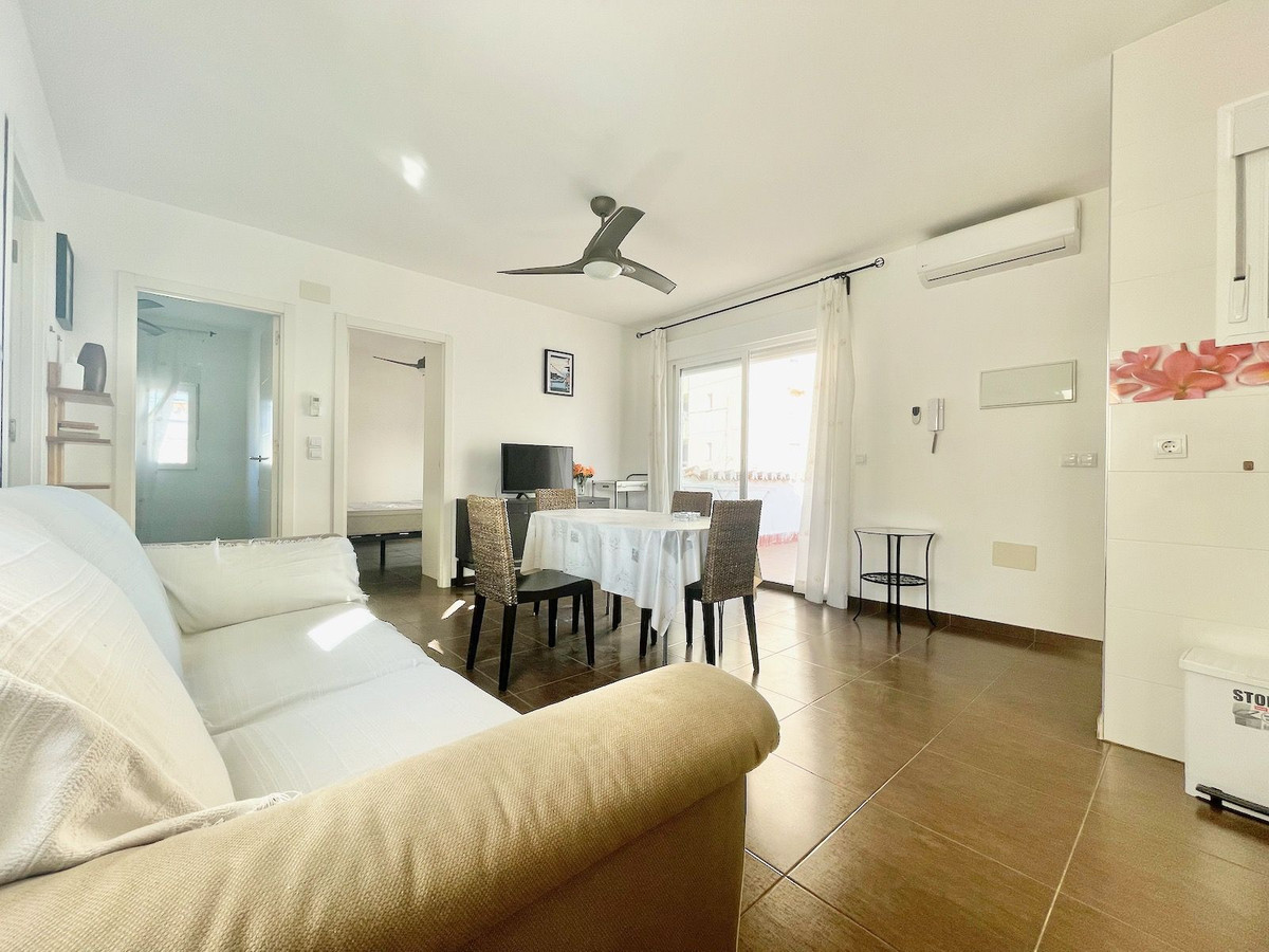 5 Bed Townhouse for sale in Fuengirola Costa Del Sol, Málaga, Spain