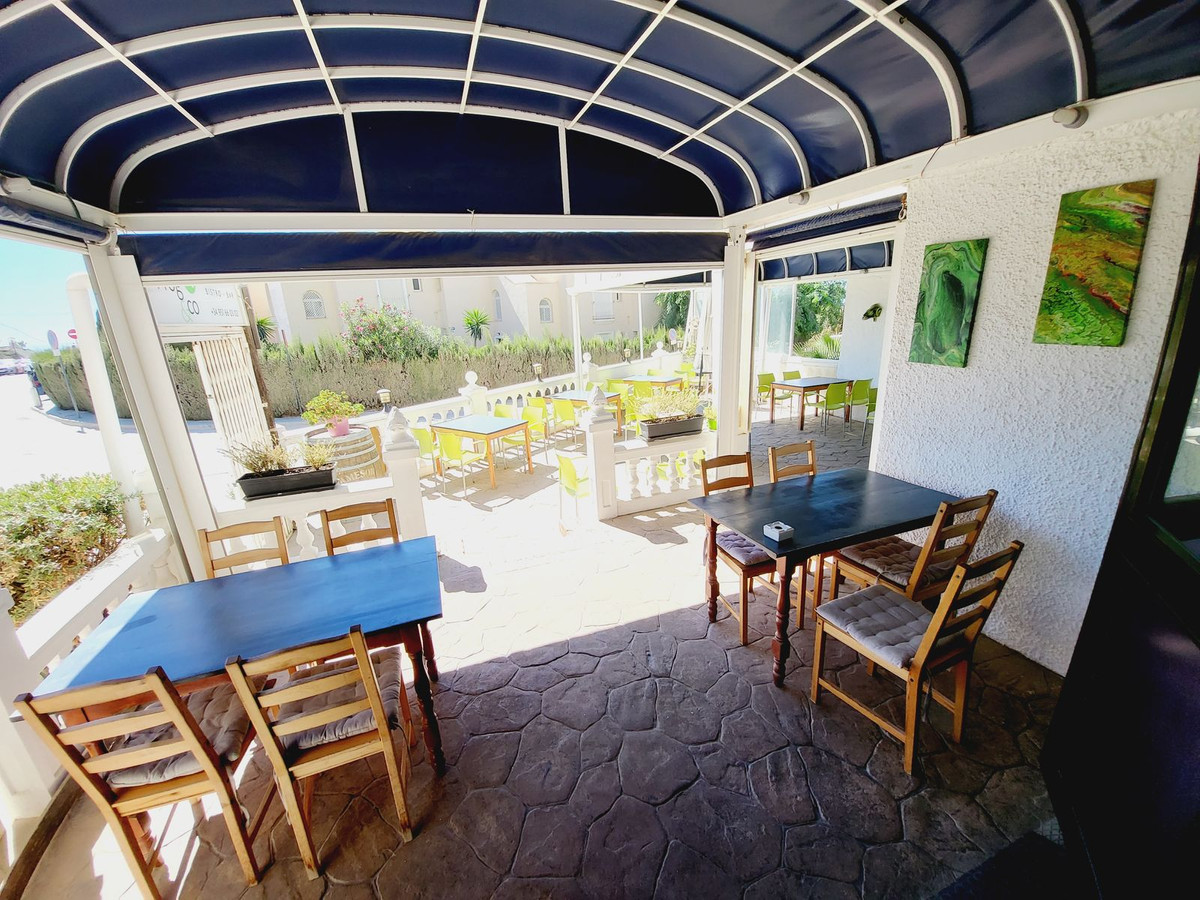 Commercial unit for sale in El Faro Costa Del Sol, Málaga, Spain