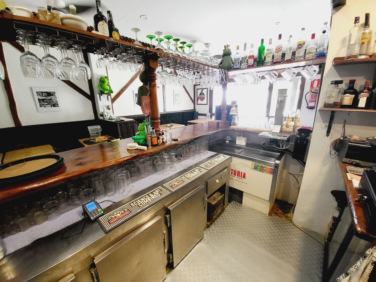 Commercial unit for sale in El Faro Costa Del Sol, Málaga, Spain