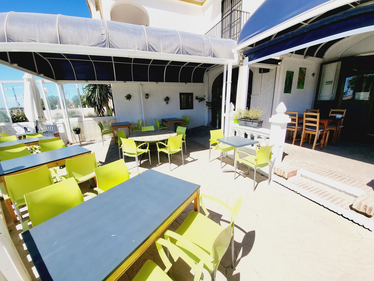 Commercial unit for sale in El Faro Costa Del Sol, Málaga, Spain