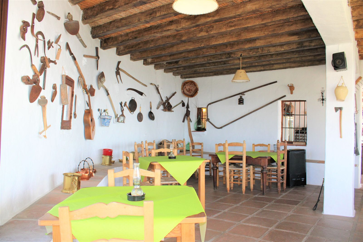 3 Bed Townhouse for sale in Frigiliana Costa Del Sol East, Málaga, Spain