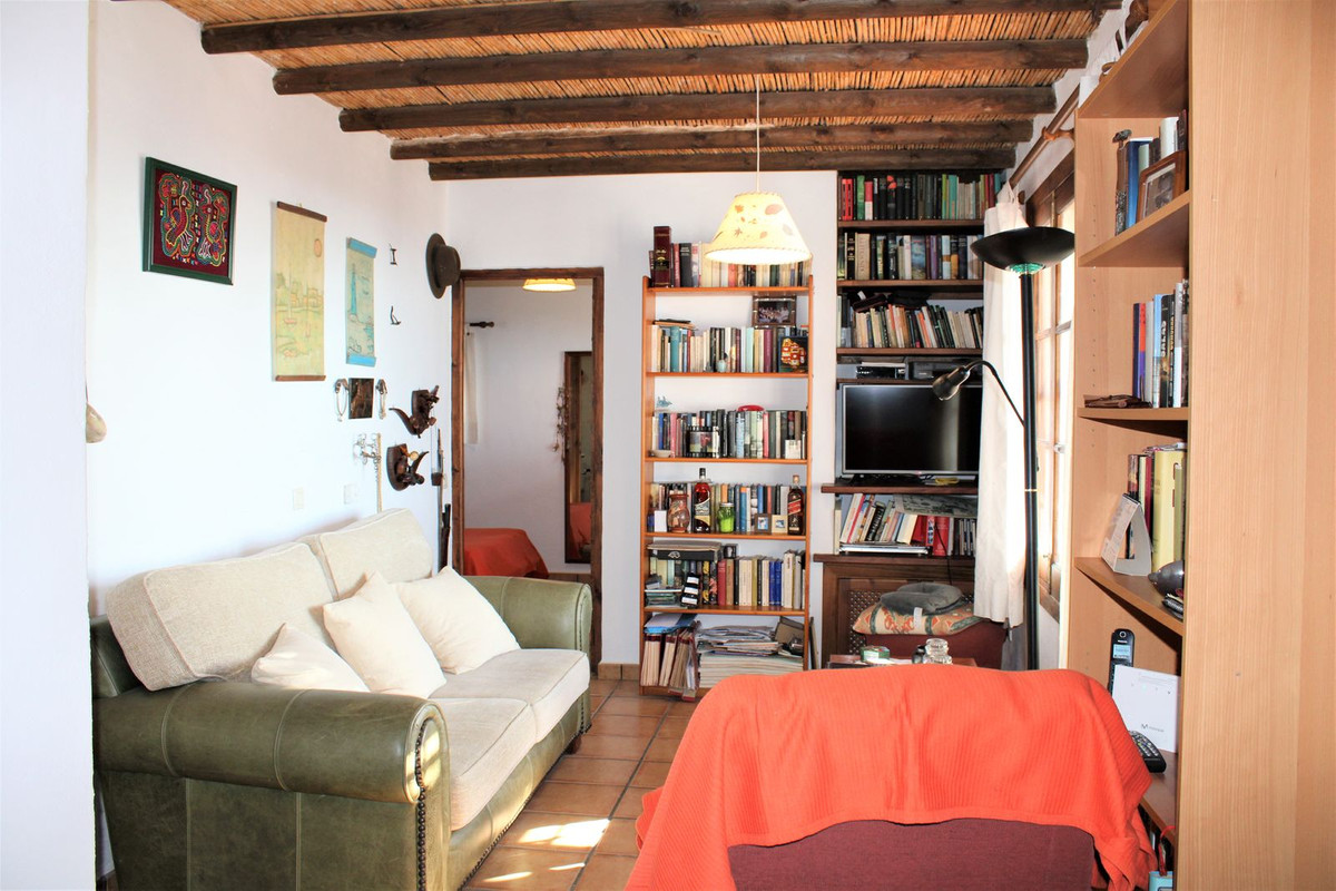3 Bed Townhouse for sale in Frigiliana Costa Del Sol East, Málaga, Spain