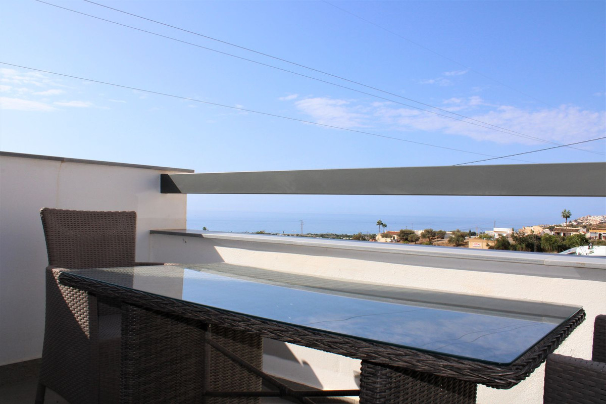 6 Bed Townhouse for sale in Nerja Costa Del Sol East, Málaga, Spain