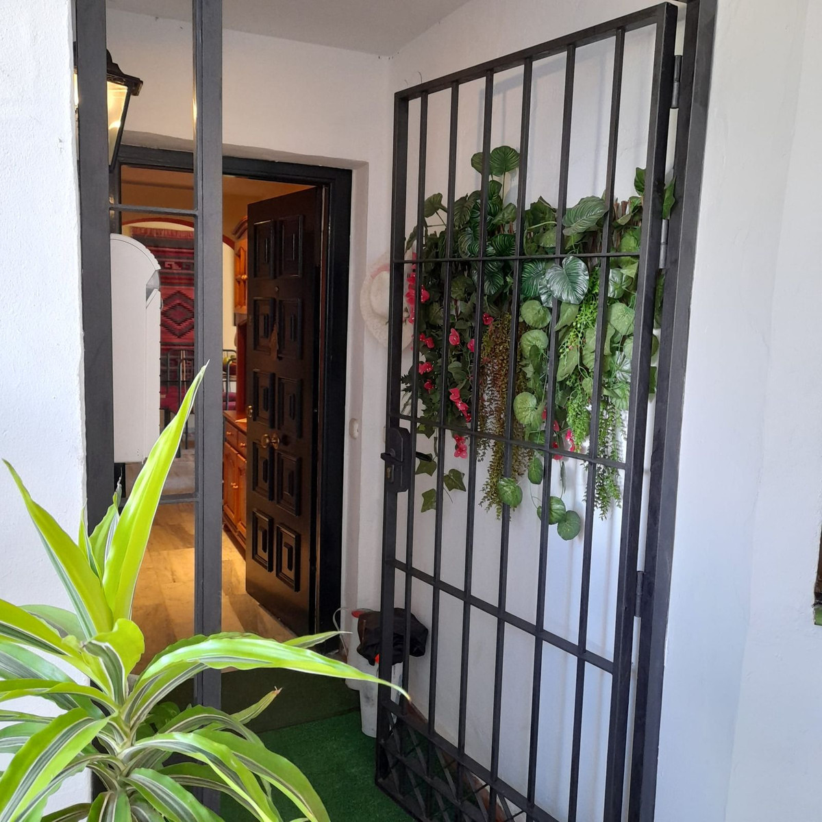 3 Bed Apartment for sale in Elviria Costa Del Sol, Málaga, Spain