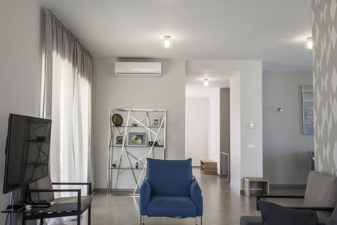 Se vende Villa - Chalet de 6 dormitorios en Costa Blanca, Alicante, España
