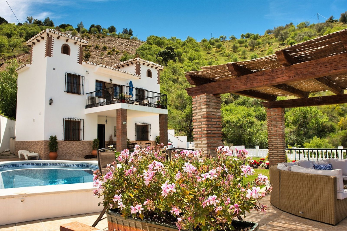 Se vende Cama y Desayuno de 5 dormitorios en Costa Del Sol East, Málaga, España