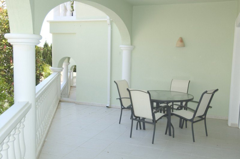 Se vende Apartamento Planta Baja de 2 dormitorios en Costa Blanca, Alicante, España