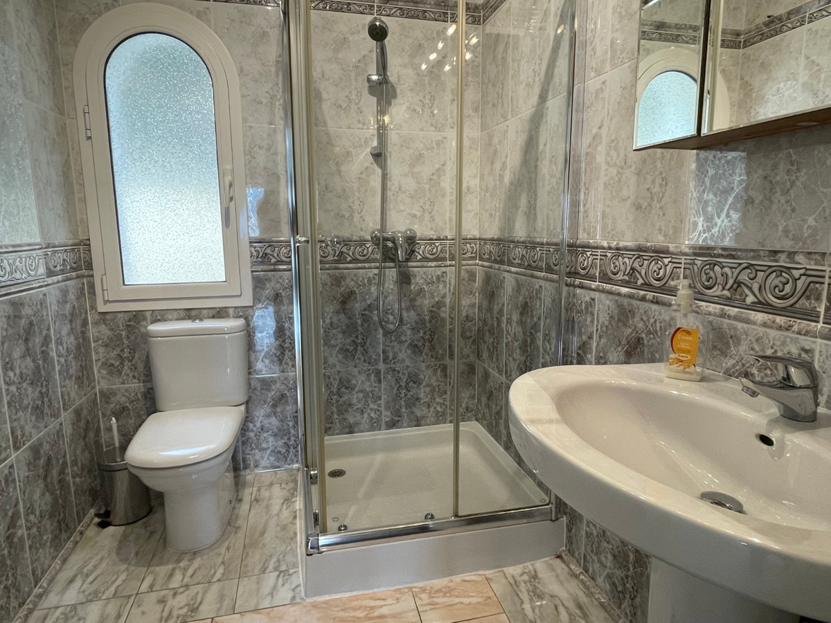 4 Bed Townhouse for sale in Calpe Costa Blanca, Alicante, Spain