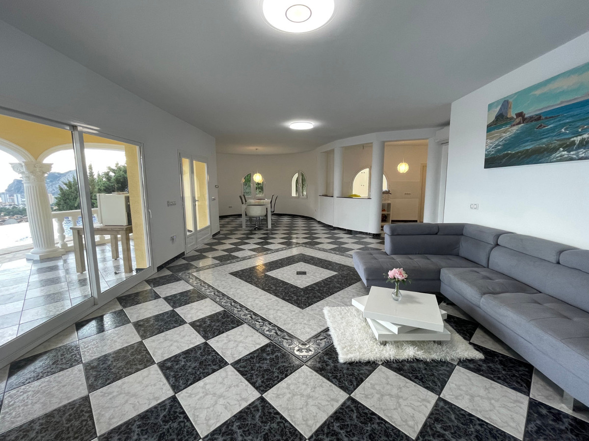 4 Bed Townhouse for sale in Calpe Costa Blanca, Alicante, Spain