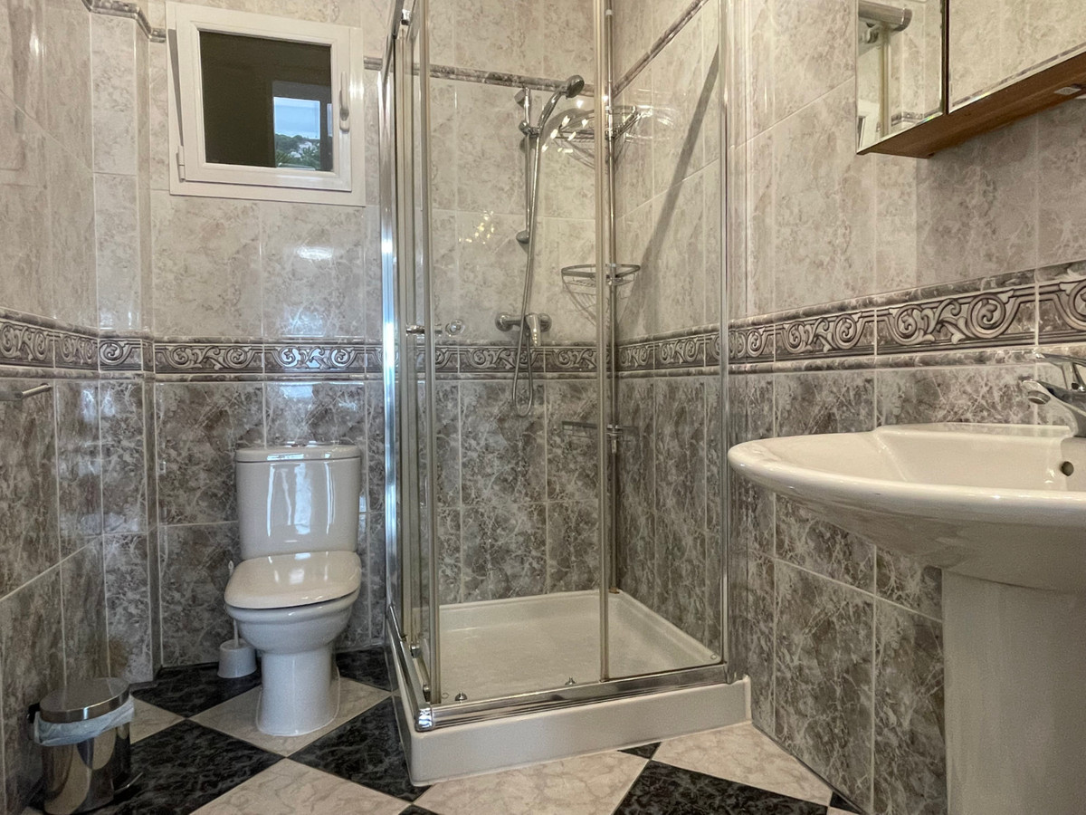4 Bed Townhouse for sale in Calpe Costa Blanca, Alicante, Spain