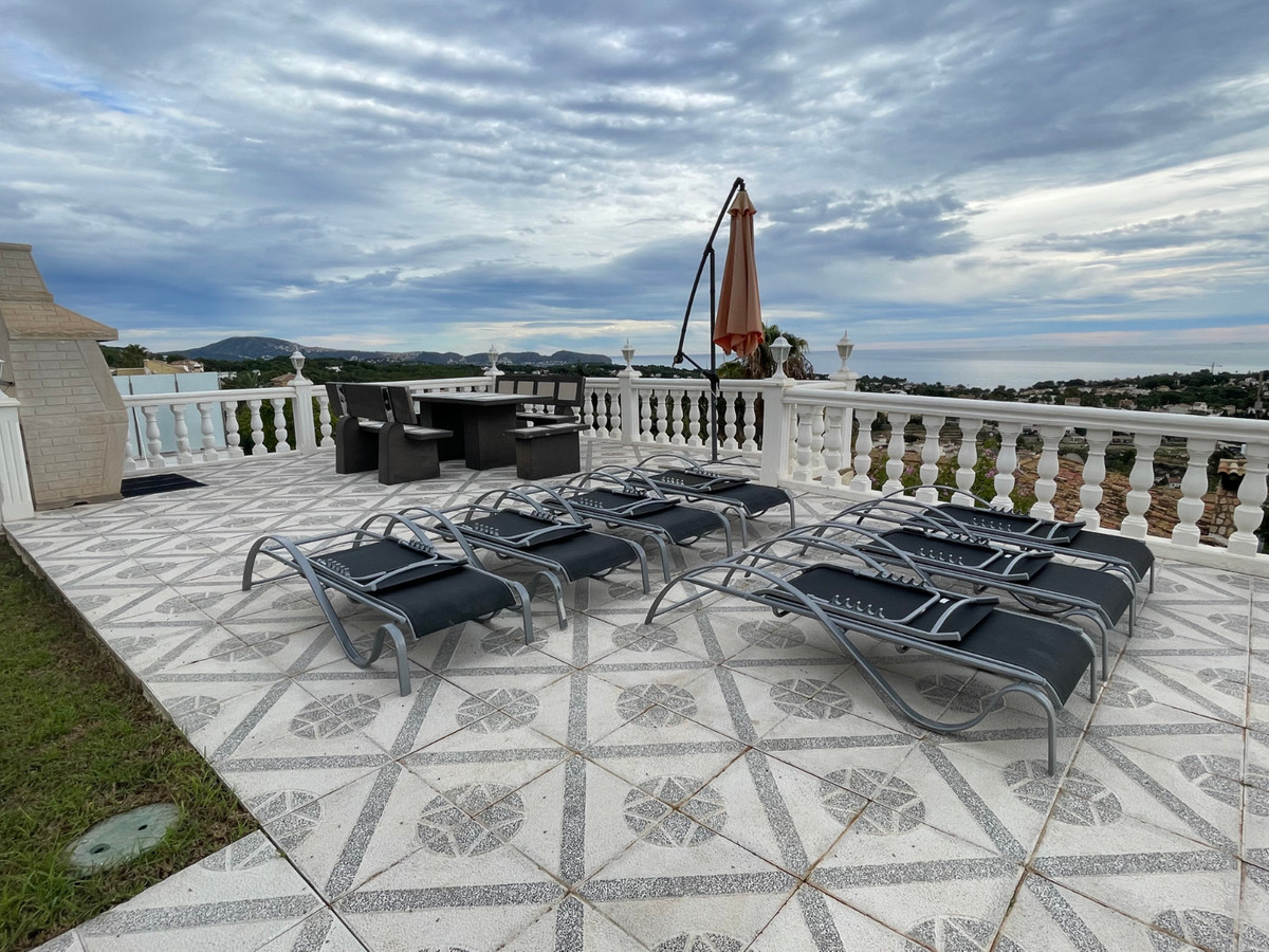 4 Bed Townhouse for sale in Calpe Costa Blanca, Alicante, Spain