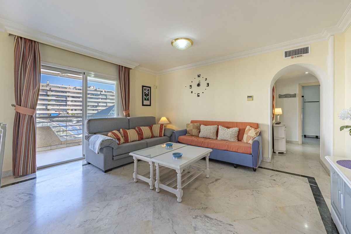 2 Bed Apartment for sale in Puerto Banús Costa Del Sol, Málaga, Spain