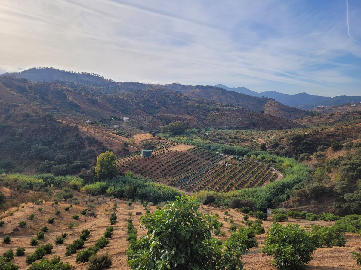 Plots for sale in Guaro Costa Del Sol, Málaga, Spain