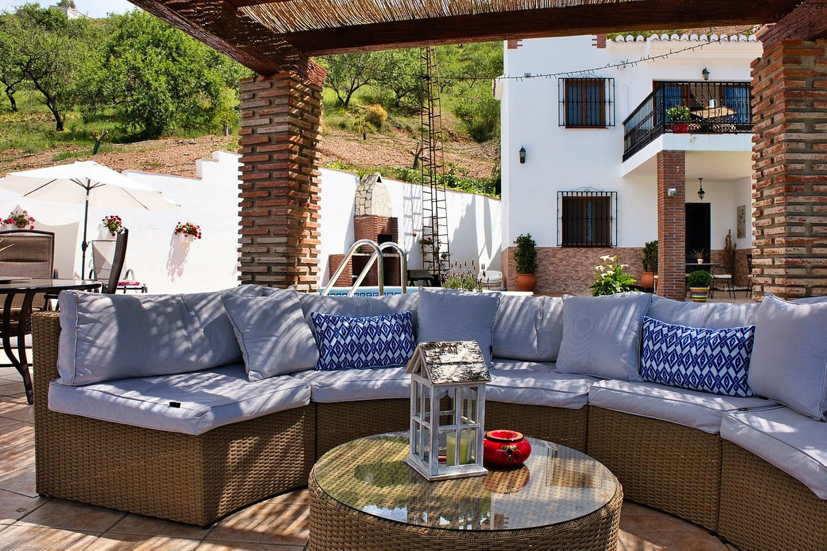 Se vende Villa - Chalet de 5 dormitorios en Costa Del Sol East, Málaga, España