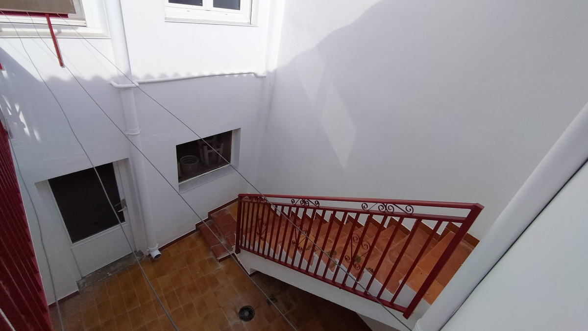 Se vende Adosada de 6 dormitorios en Costa Blanca, Alicante, España