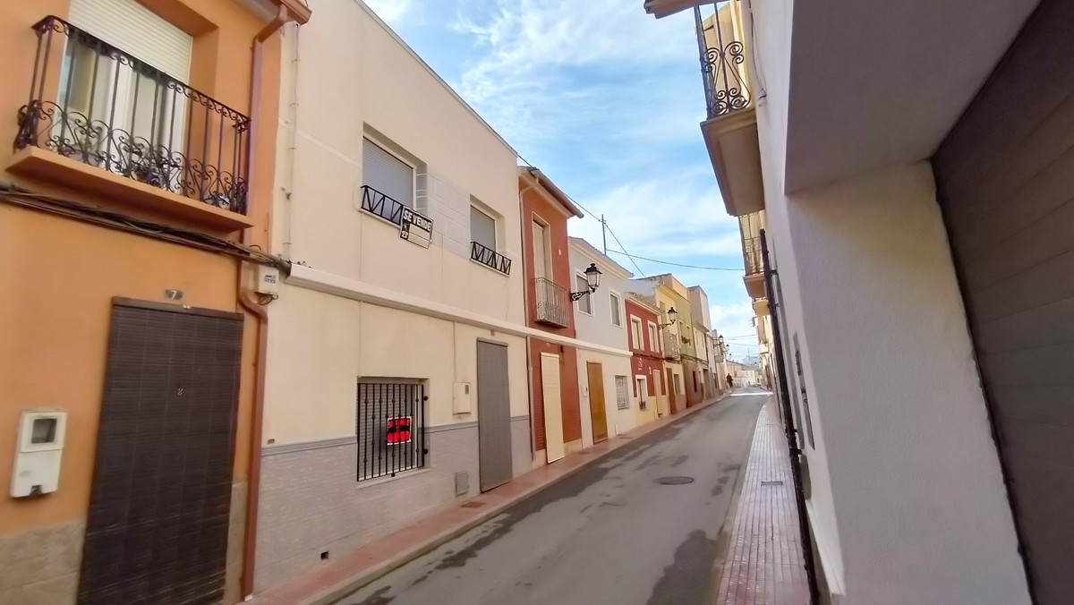 Se vende Adosada de 6 dormitorios en Costa Blanca, Alicante, España