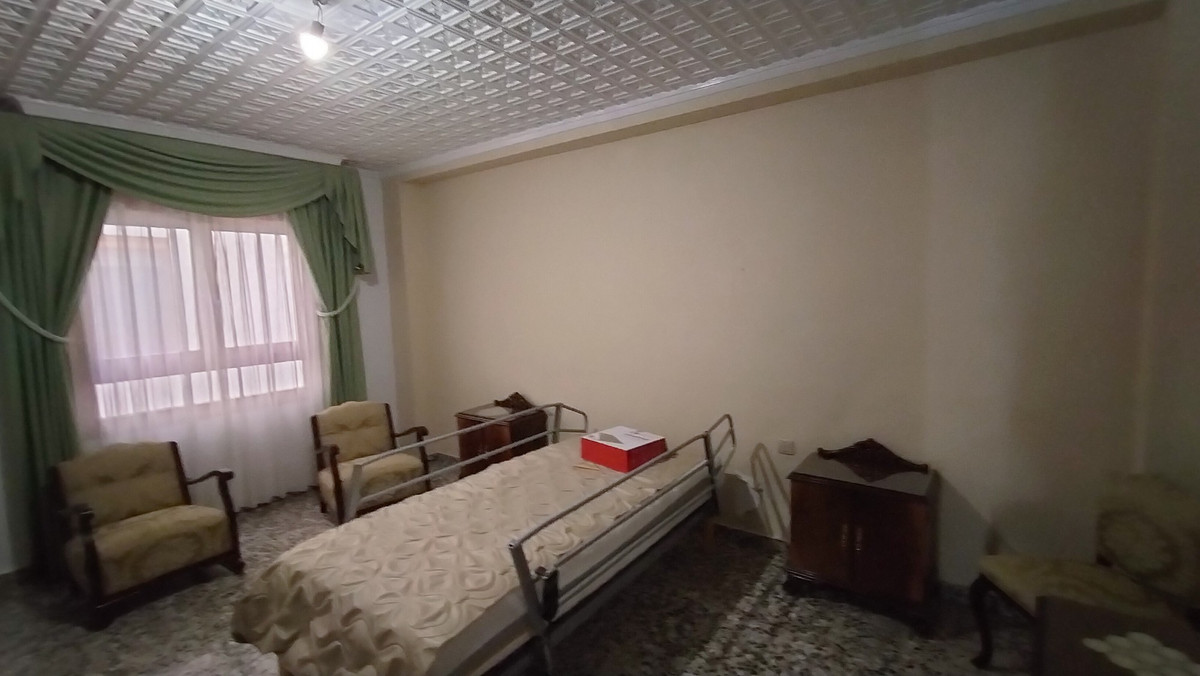 Se vende Apartamento Planta Media de 3 dormitorios en Costa Blanca, Alicante, España