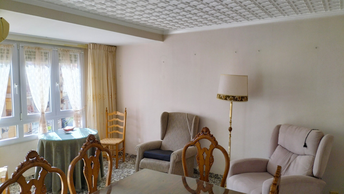 Se vende Apartamento Planta Media de 3 dormitorios en Costa Blanca, Alicante, España