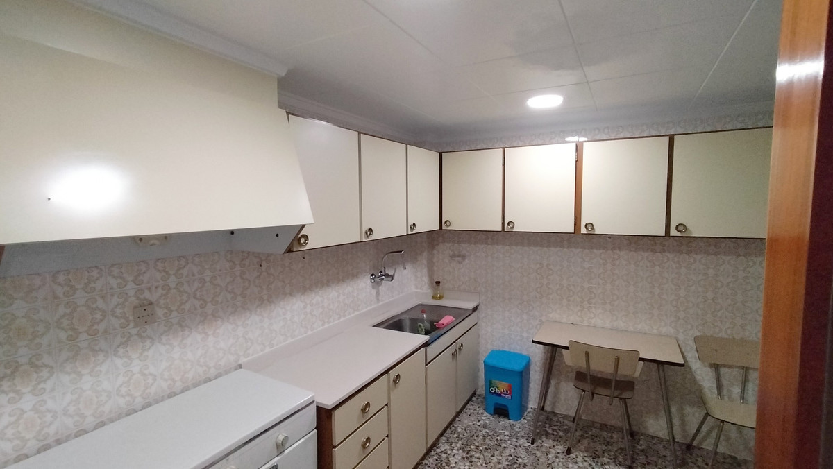 Se vende Apartamento Planta Media de 3 dormitorios en Costa Blanca, Alicante, España