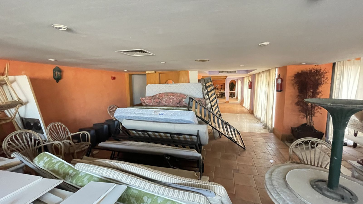 Se vende Restaurante de 3 dormitorios en Costa Del Sol, Cadiz, España