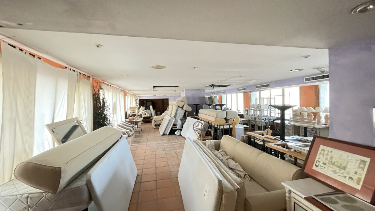 Se vende Restaurante de 3 dormitorios en Costa Del Sol, Cadiz, España
